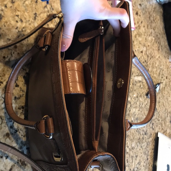 Michael Kor’s purse #purse - Picture 6 of 7